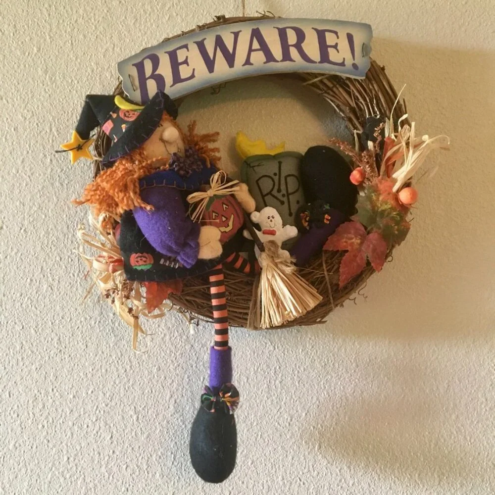 ⭐️Host Pick⭐️ Halloween Witch Wreath Broom Pumpkin R.I.P. Tombstone Ghost Beware